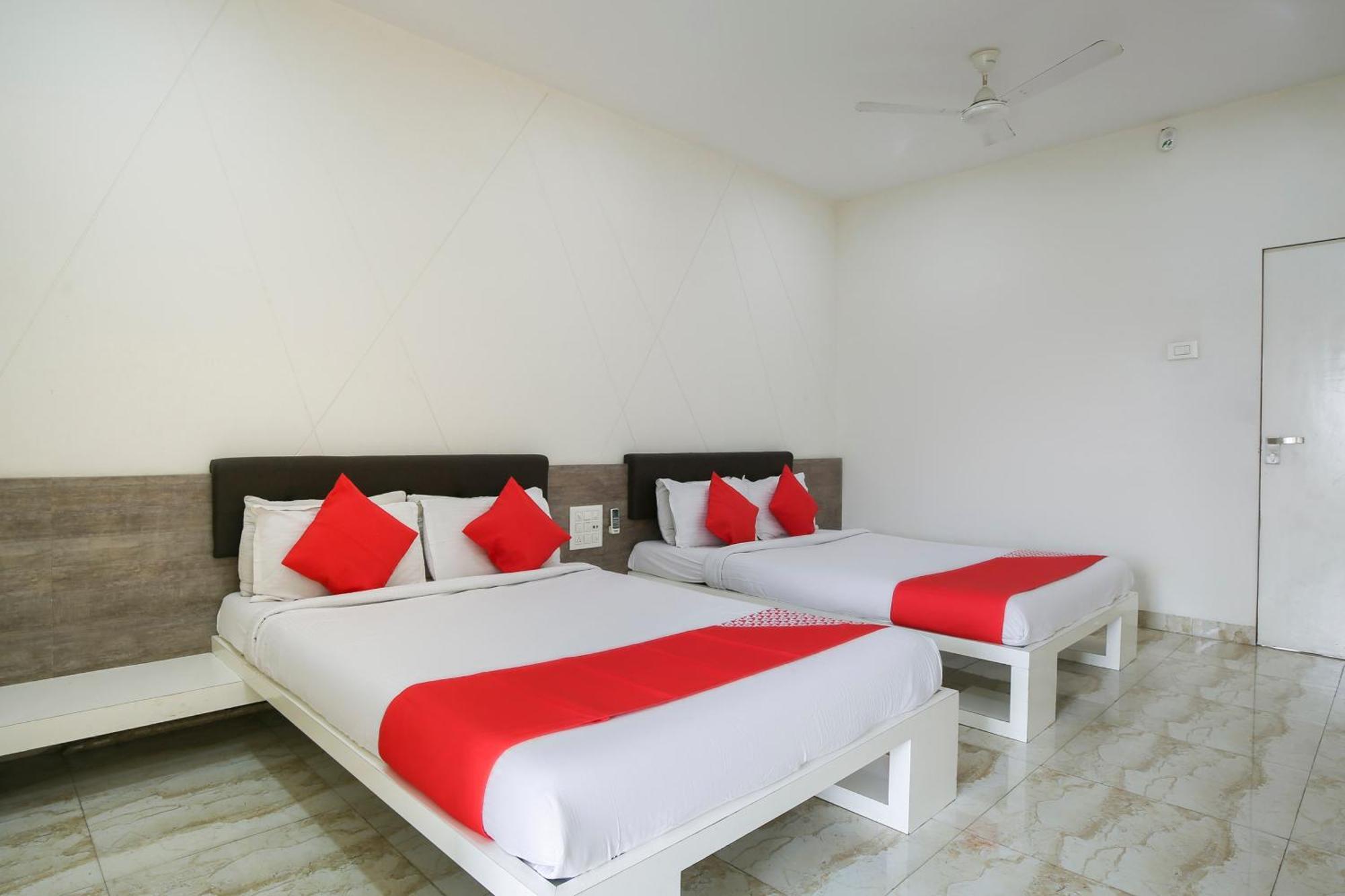 Hotel O Shiv Vatika Banquet & Rooms Bhatha Екстер'єр фото