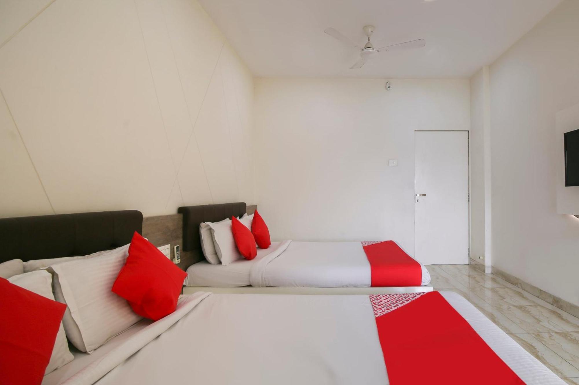 Hotel O Shiv Vatika Banquet & Rooms Bhatha Екстер'єр фото