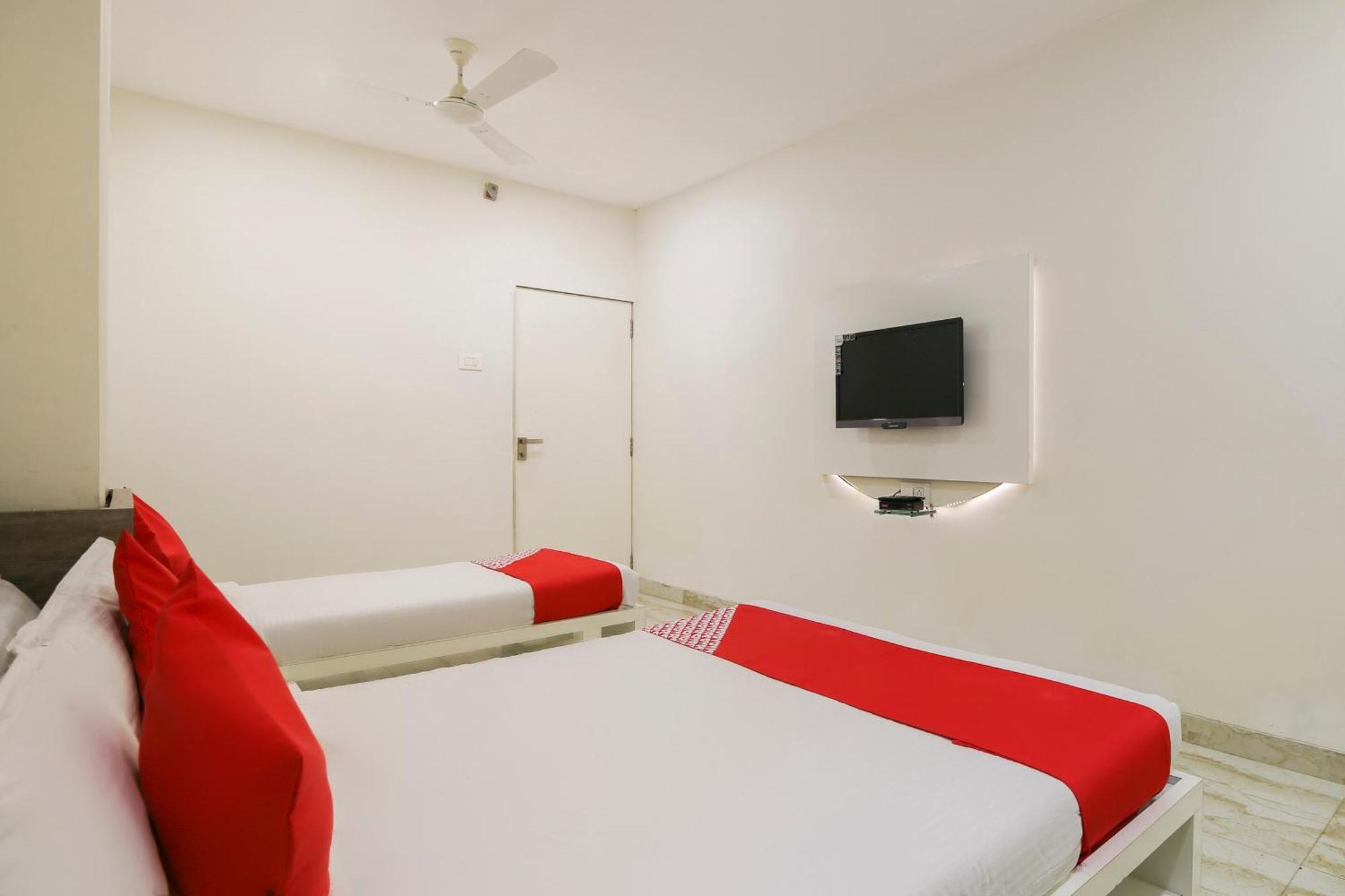 Hotel O Shiv Vatika Banquet & Rooms Bhatha Екстер'єр фото