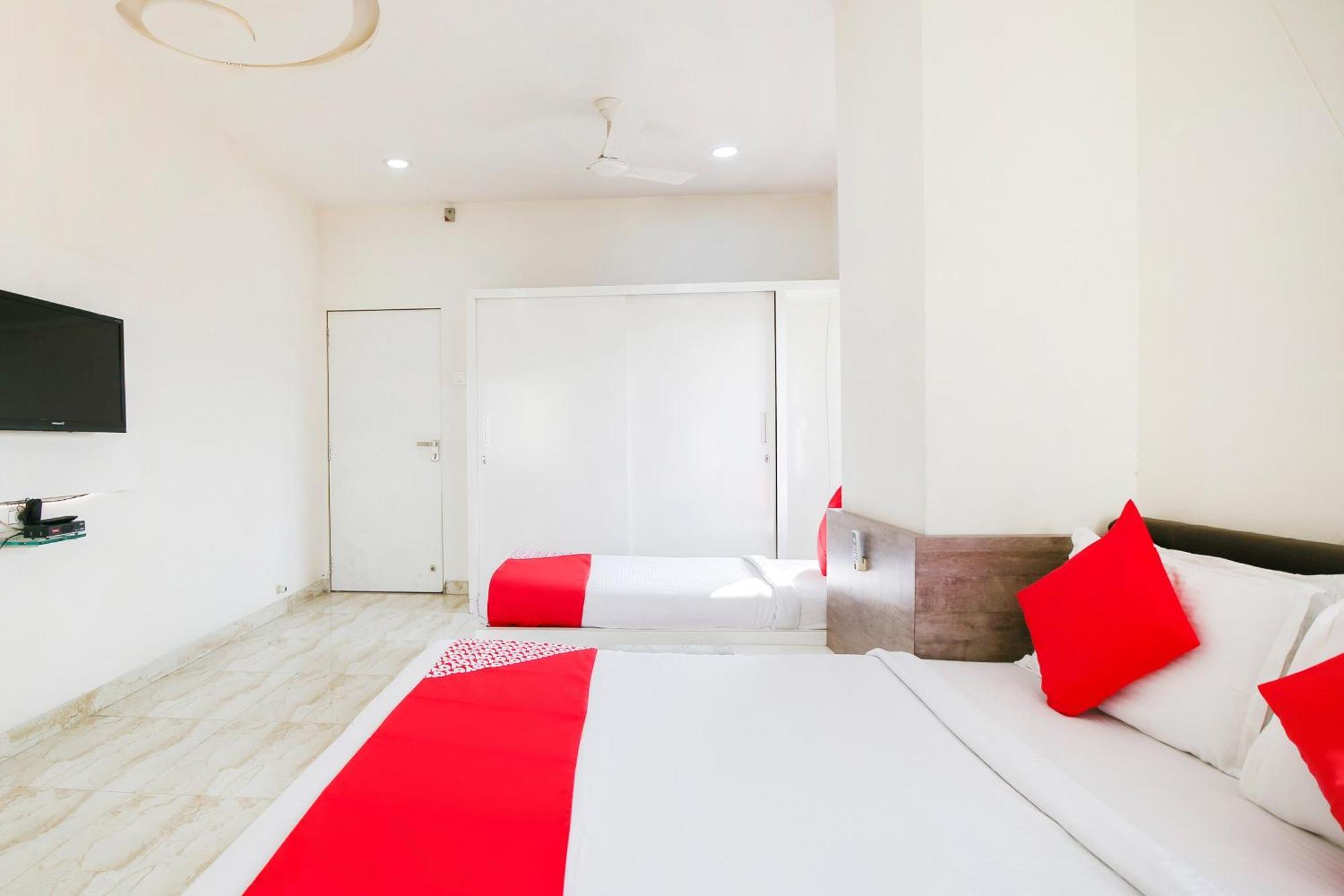 Hotel O Shiv Vatika Banquet & Rooms Bhatha Екстер'єр фото